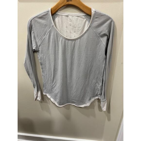 Lululemon Shirt - Picture 1 of 2